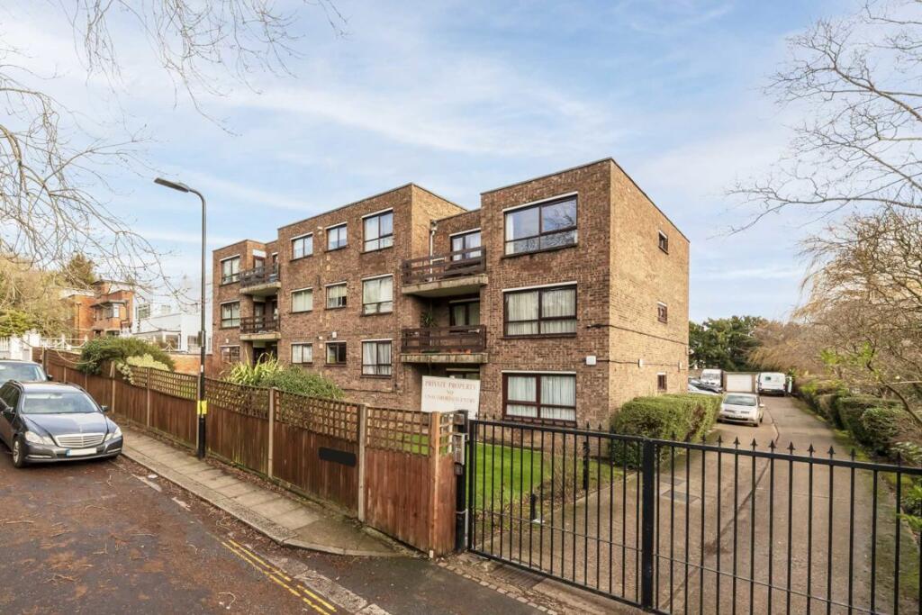 Main image of property: Hanger Lane, Ealing