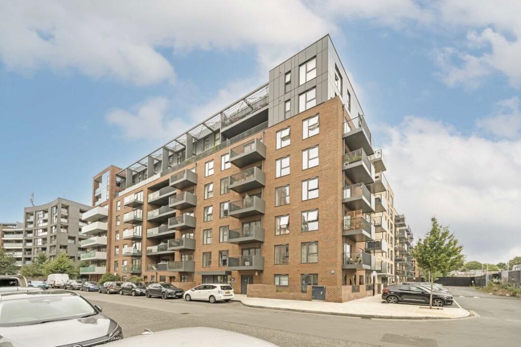 Main image of property: Singapore Road, Ealing