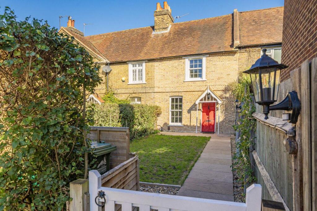 Main image of property: Springfield Grove, Lower Sunbury