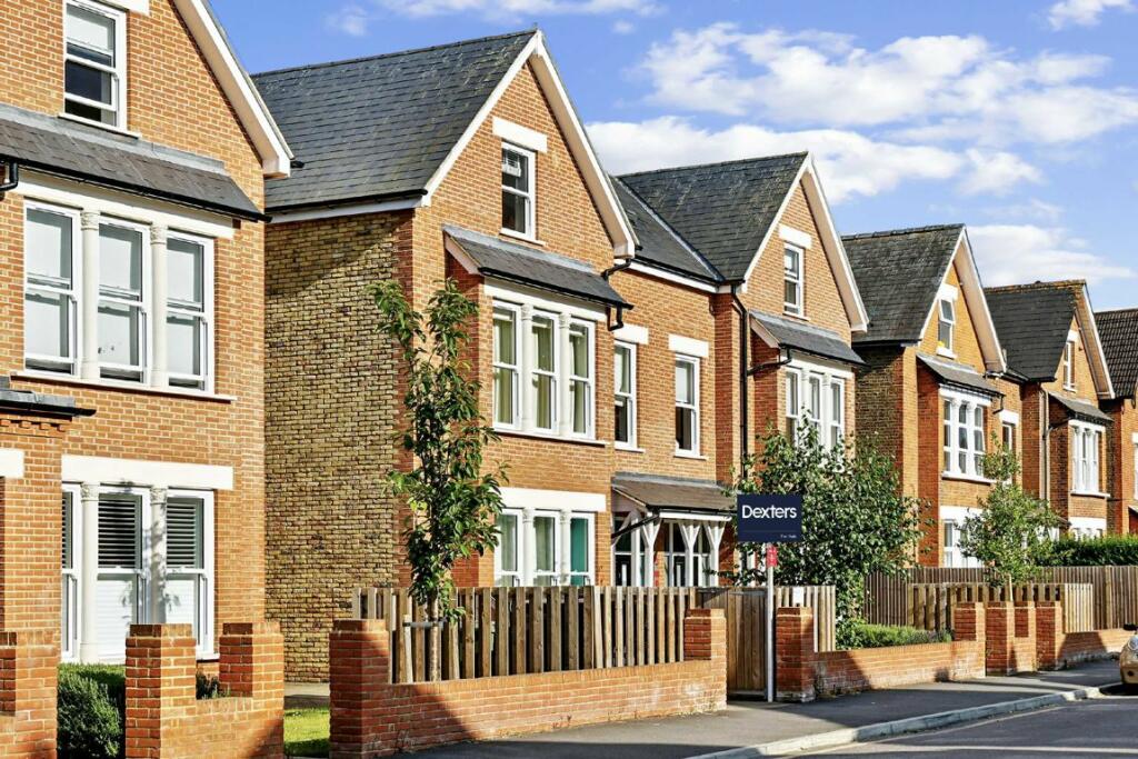 1 bedroom flat for sale in Fassett Road, Kingston Upon Thames, KT1