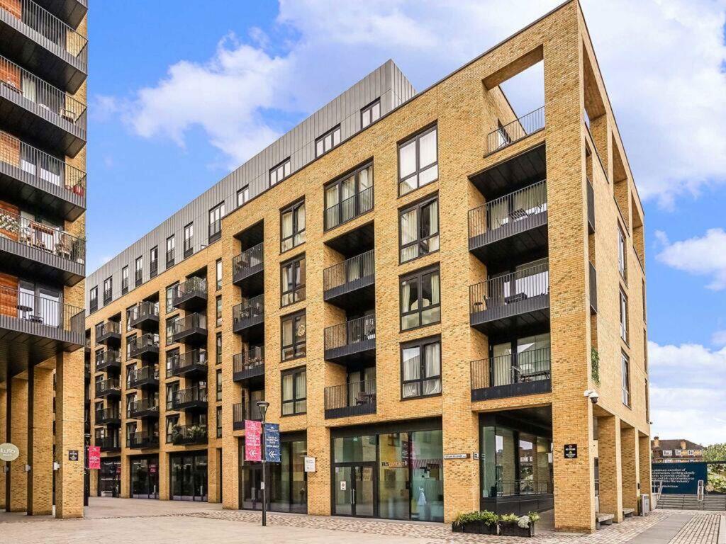 Main image of property: Chivers Passage, Wandsworth