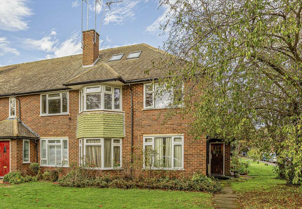 3 bedroom for sale in Cambridge Park, East Twickenham, TW1