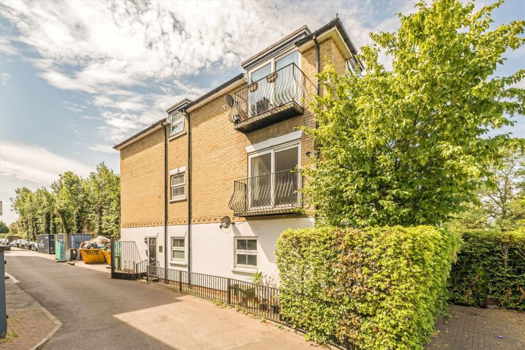 Main image of property: Portsmouth Road, Surbiton