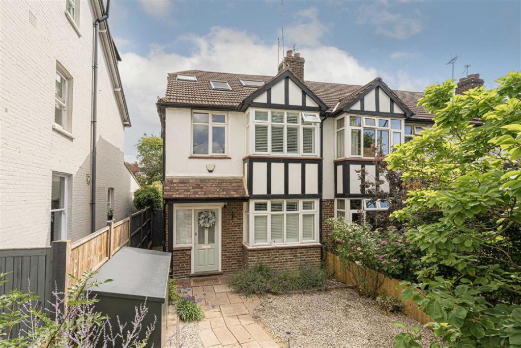 Main image of property: Kingston Road, Teddington