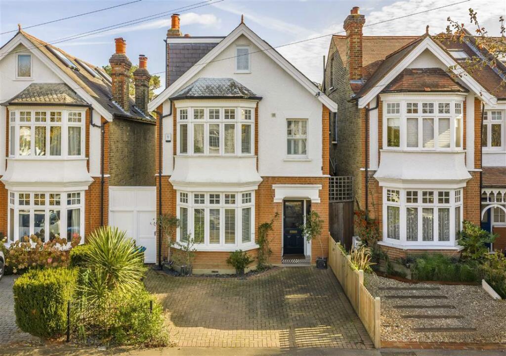 Main image of property: Bolton Gardens, Teddington