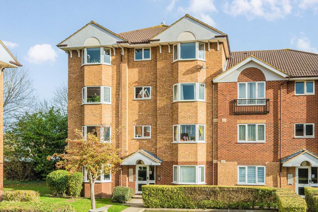Main image of property: Varsity Drive, Twickenham