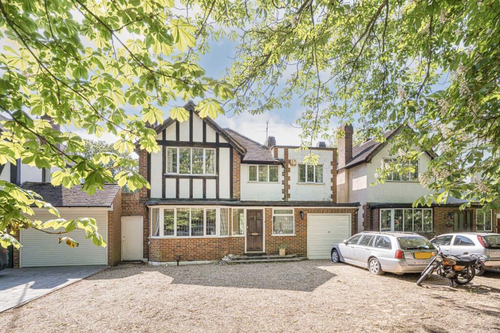 Main image of property: The Avenue, Sunbury-On-Thames