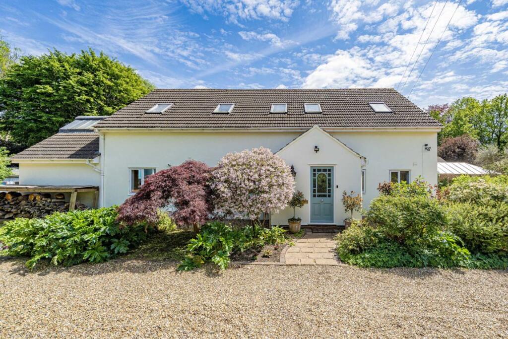 Main image of property: Thames Street, Sunbury-On-Thames