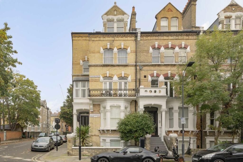 Main image of property: Gunterstone Road, West Kensington