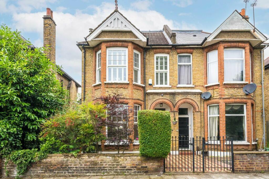 5 bedroom house for sale in Thornbury Road, Isleworth, TW7