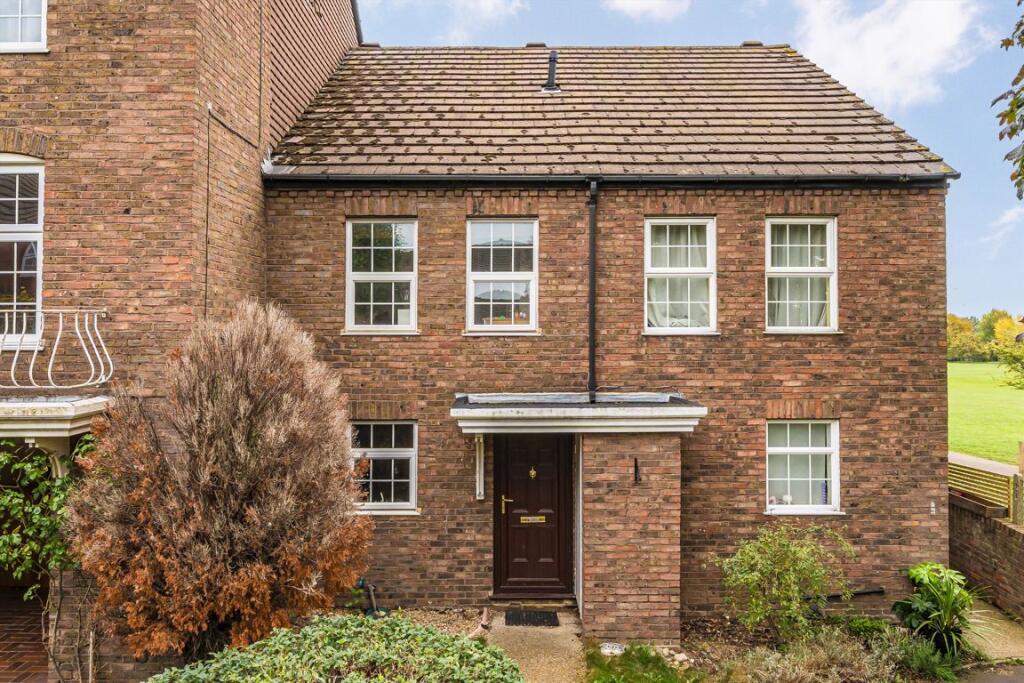 Main image of property: Post Lane, Twickenham