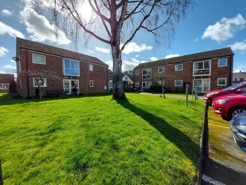 Main image of property: Heaton House, WR6 6PX