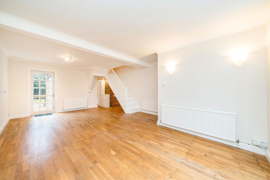 Main image of property: Fraser Street, Chiswick