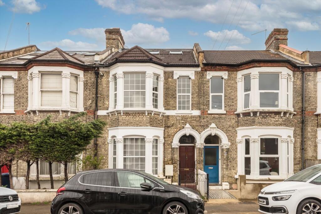 Main image of property: Avenue Road, Chiswick