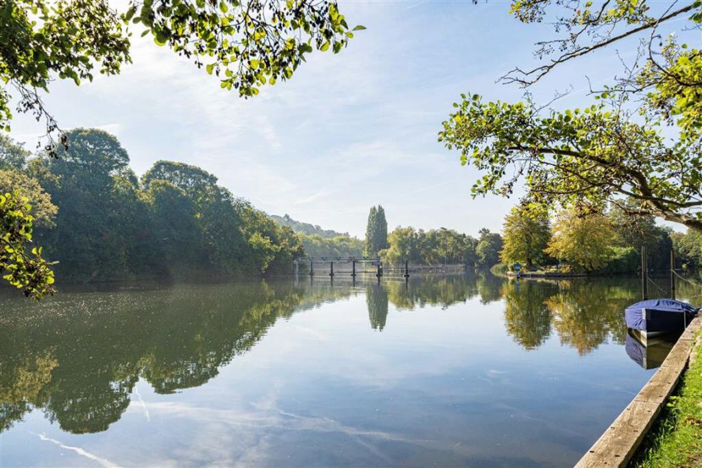 Main image of property: Lower Cookham Road, Maidenhead
