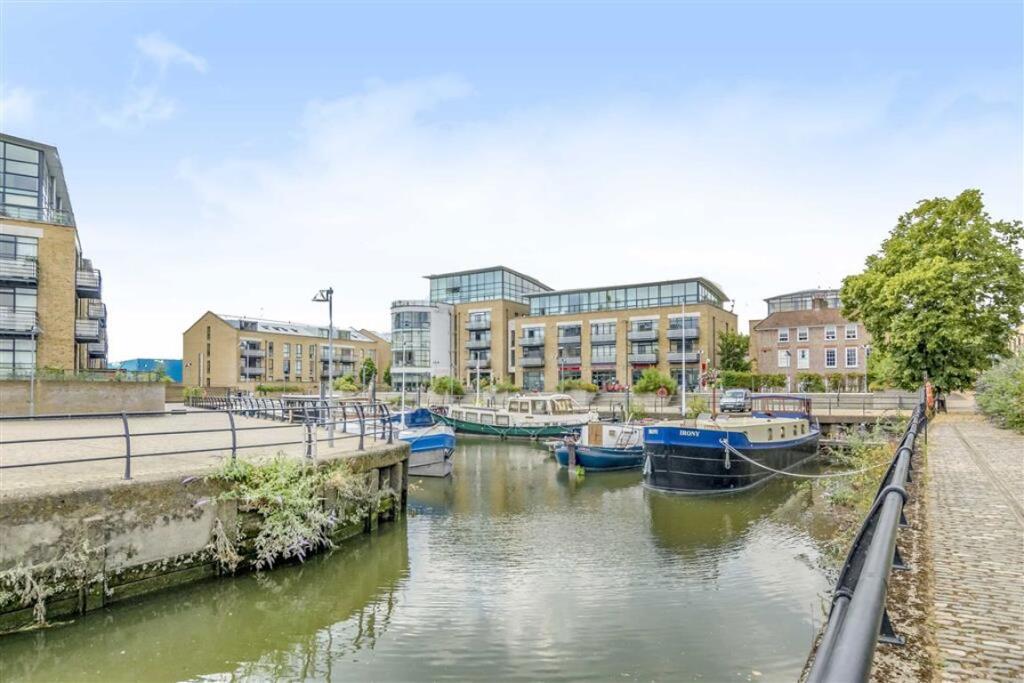 Main image of property: Goat Wharf, Brentford