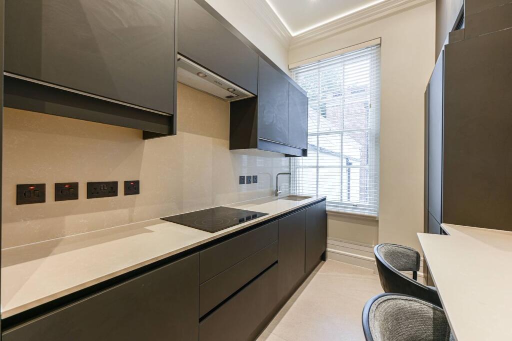 Main image of property: Gloucester Street, Pimlico, London, SW1V