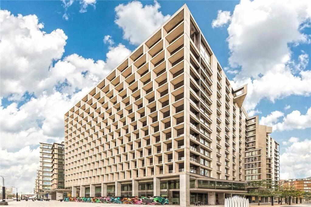 Main image of property: Kings Gate Walk, Pimlico, London, SW1E