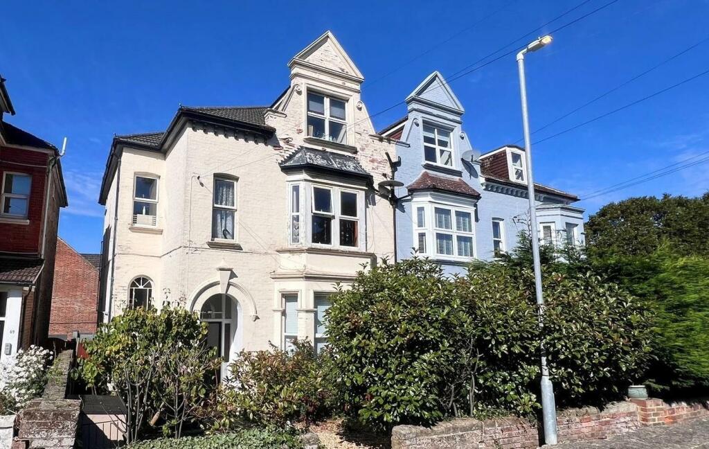 Main image of property: Amherst Road, Bexhill-On-Sea TN40 1QN