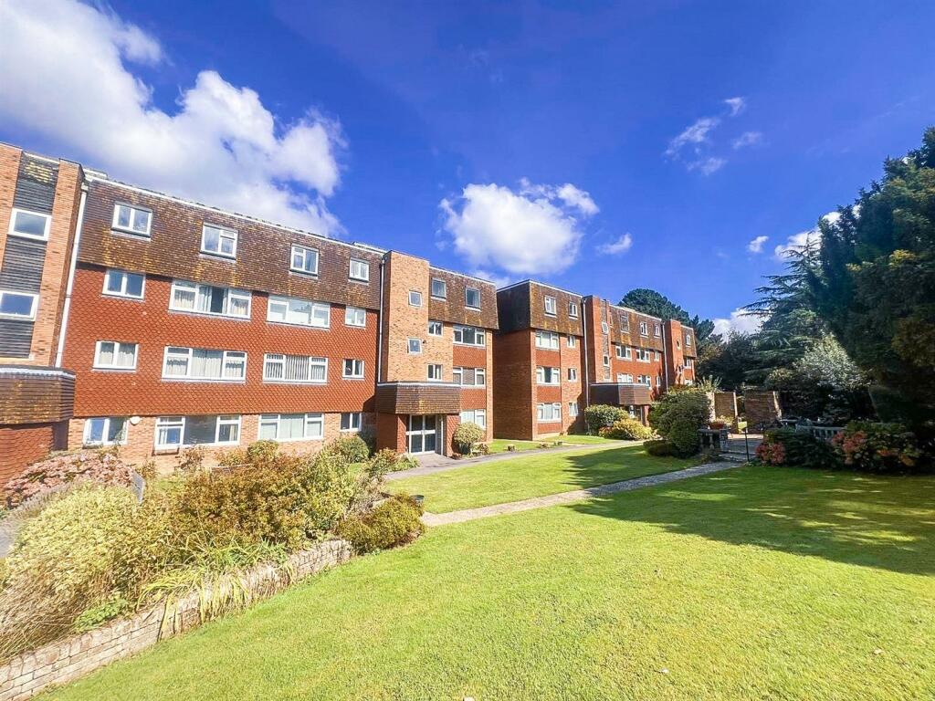 Main image of property: St. Marks Close, Bexhill-On-Sea TN39 4PU