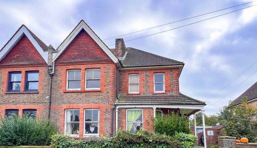 Main image of property: St. Davids Avenue, Bexhill-On-Sea TN40 2BE
