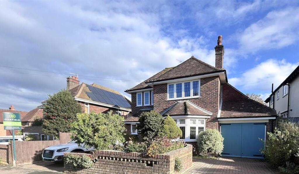 Main image of property: Holmesdale Road, Bexhill-On-Sea