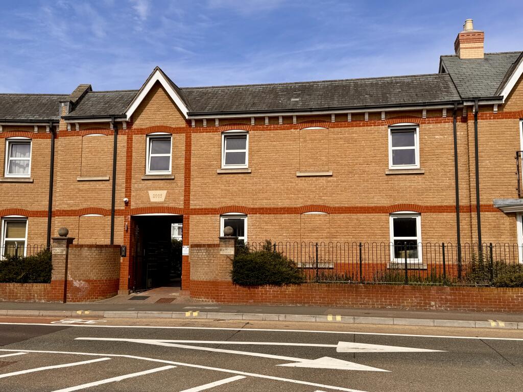 Main image of property: Standish Court, TAUNTON