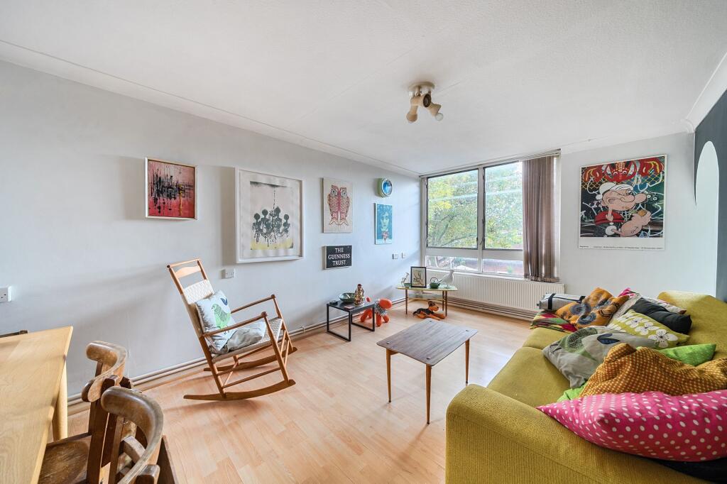 Main image of property: Mowatt Close, London, N19