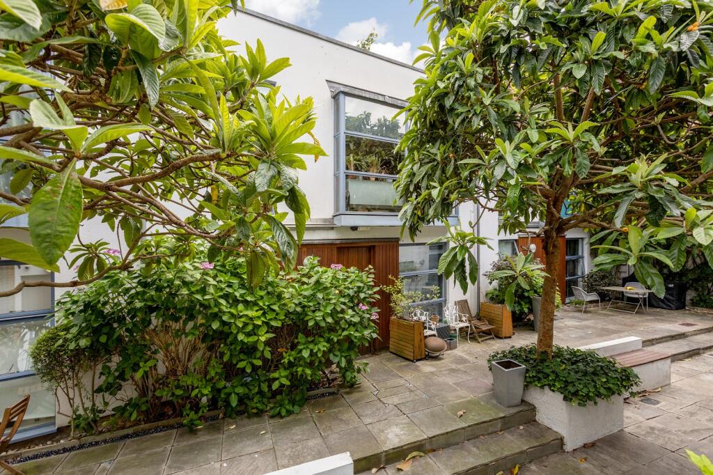 Main image of property: Dunworth Mews, London, W11