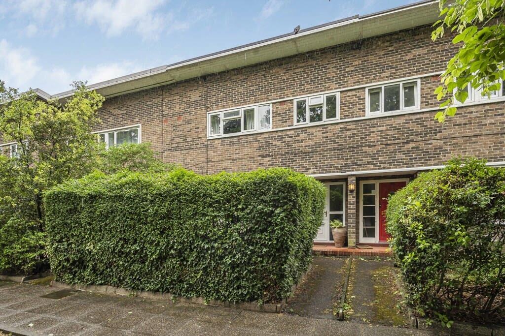 Main image of property: Clarence Avenue, London, SW4