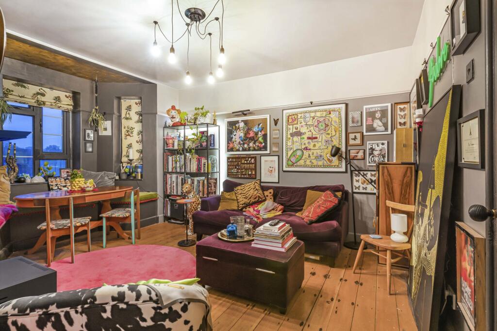 Main image of property: Cowley Road, London, 14/11, SW9