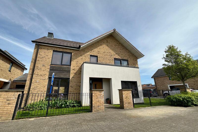 4 bedroom detached house for sale in Cheshire Avenue, WestonSuperMare