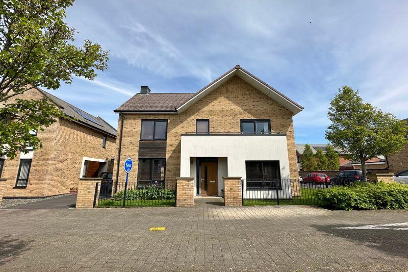 4 bedroom detached house for sale in Cheshire Avenue, WestonSuperMare