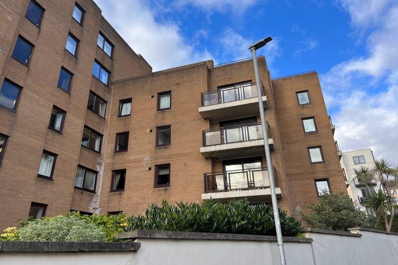 1 bedroom retirement property for sale in Knightstone Road, WestonSuperMare, BS23