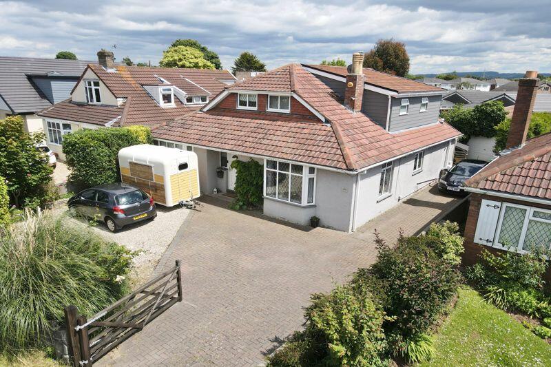 4 bedroom detached house for sale in Locking Road, Weston super Mare