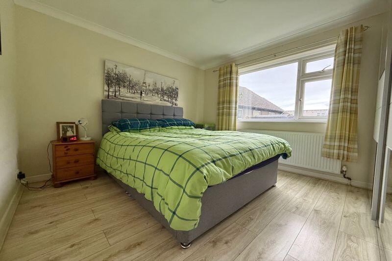Additional property image - Cherrywood Road, Worle - 3 DOUBLE BEDROOMS