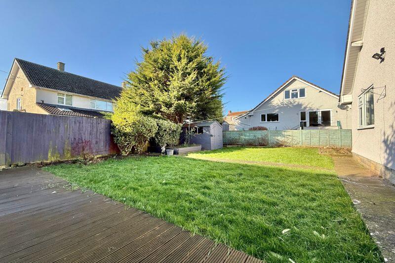 Additional property image - Cherrywood Road, Worle - 3 DOUBLE BEDROOMS