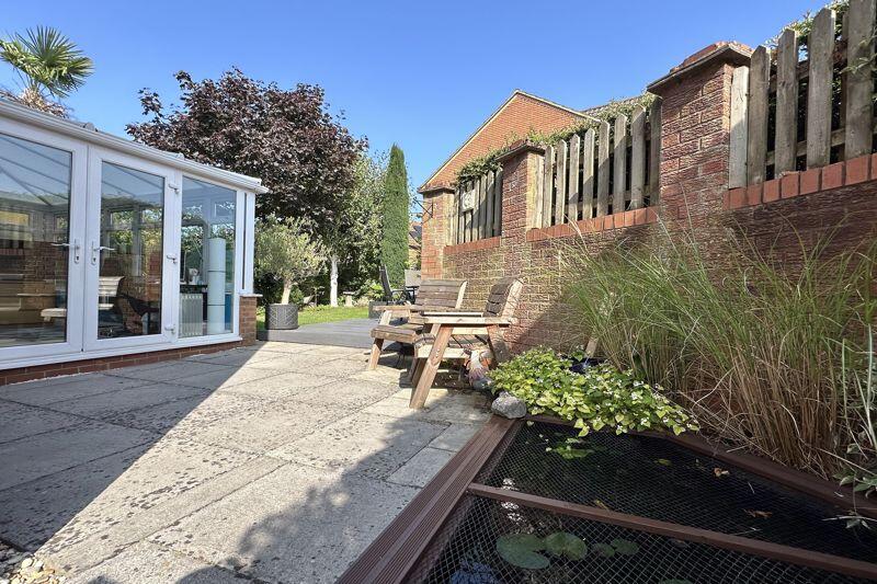 Additional property image - The Cornfields, Wick St Lawrence - LOVELY POSITION