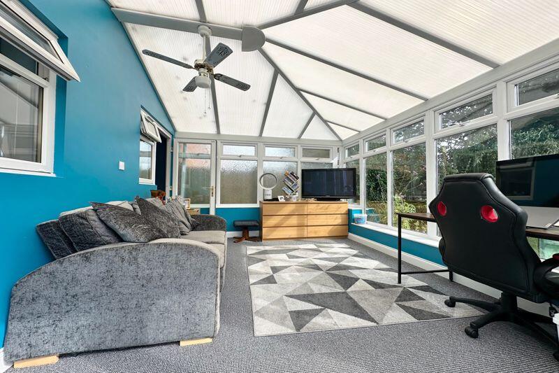 Additional property image - The Cornfields, Wick St Lawrence - LOVELY POSITION