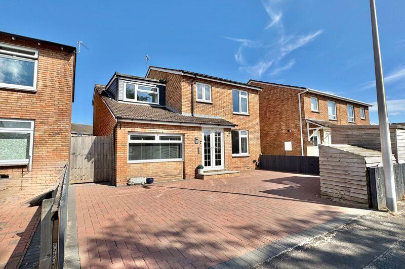 Main image of property: Canterbury Close, Worle - HEAVILY EXTENDED
