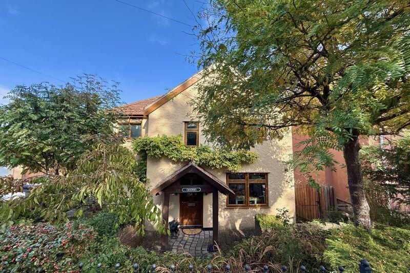 Main image of property: Lower Kewstoke Road, Weston-Super-Mare - WOW FACTOR