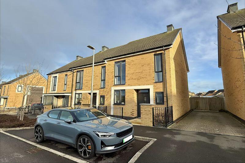 Main image of property: Manser Road, Locking Parklands - 2 DOUBLE BEDROOMS