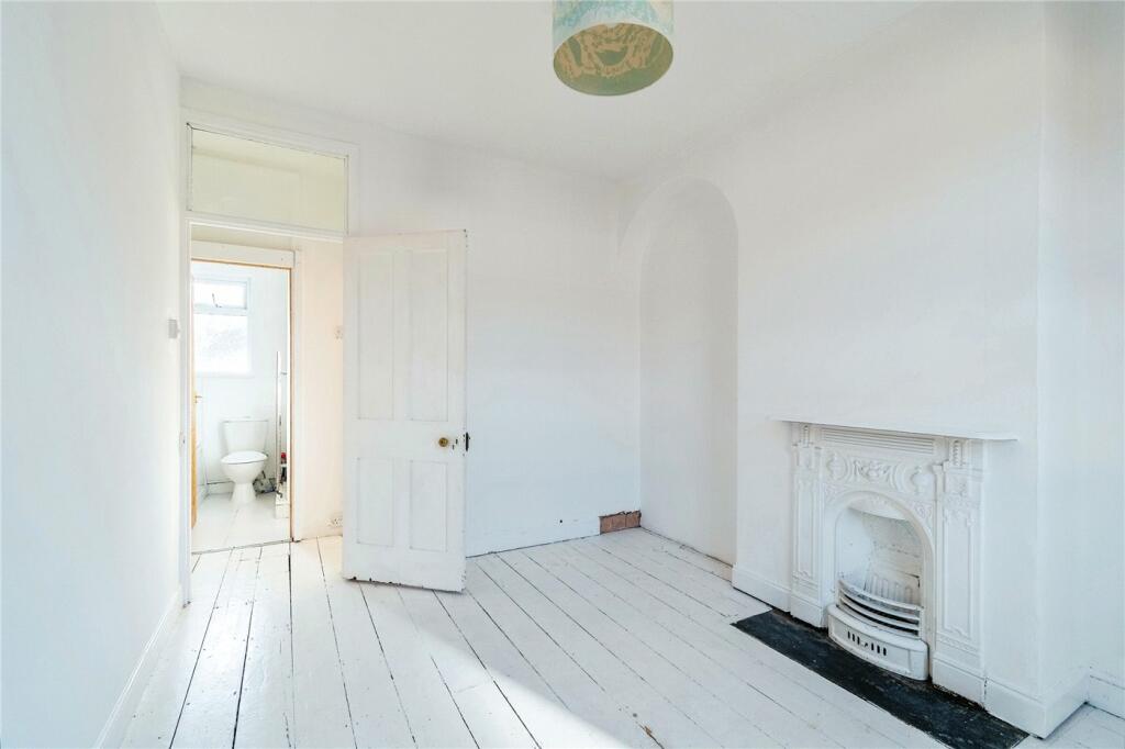 Additional property image - Excelsior Street, Bath, Bath, Somerset, BA2