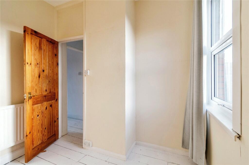 Additional property image - Excelsior Street, Bath, Bath, Somerset, BA2