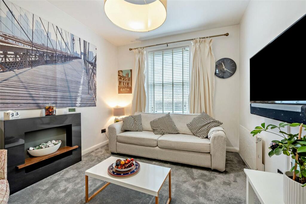 Additional property image - Henrietta Street, Bath, Somerset, BA2