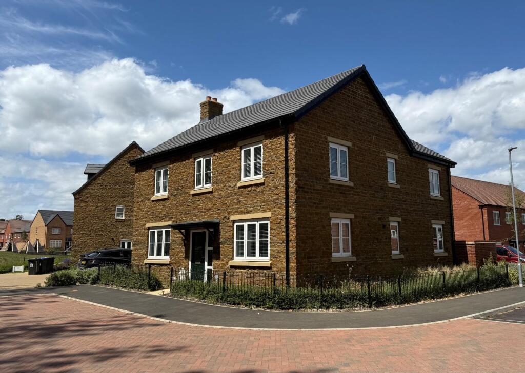 Main image of property: Gardenfield Crescent, Collingtree Park, Northampton