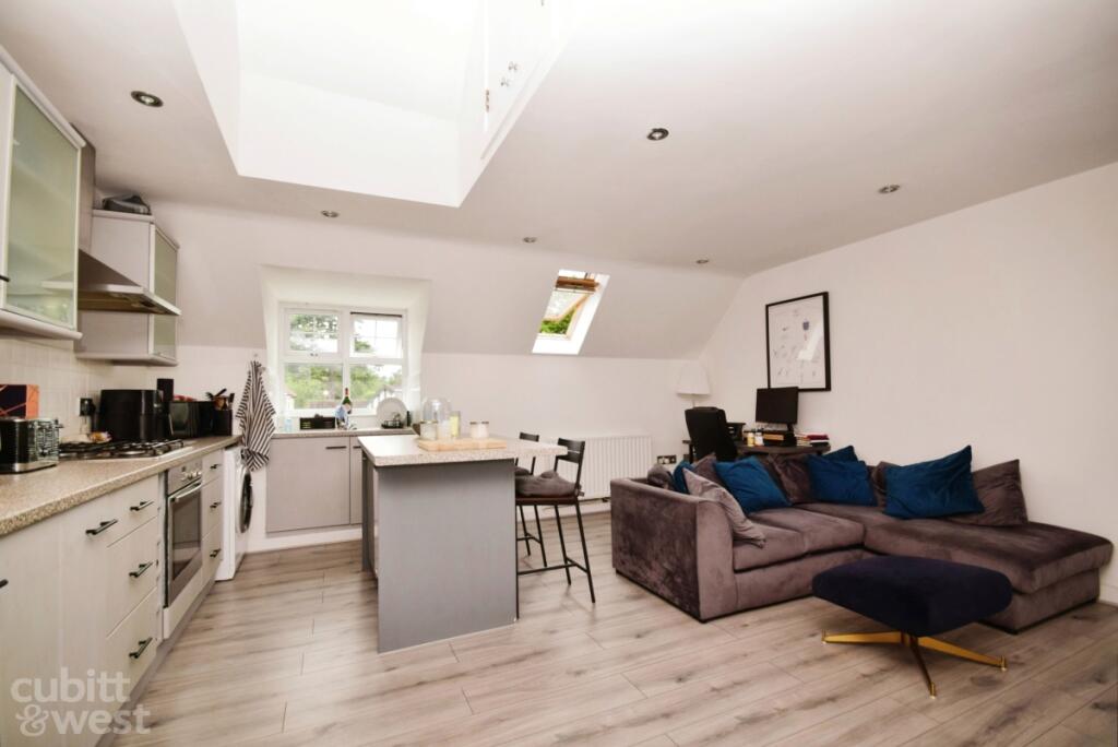 Main image of property: The Glade Croydon CR0