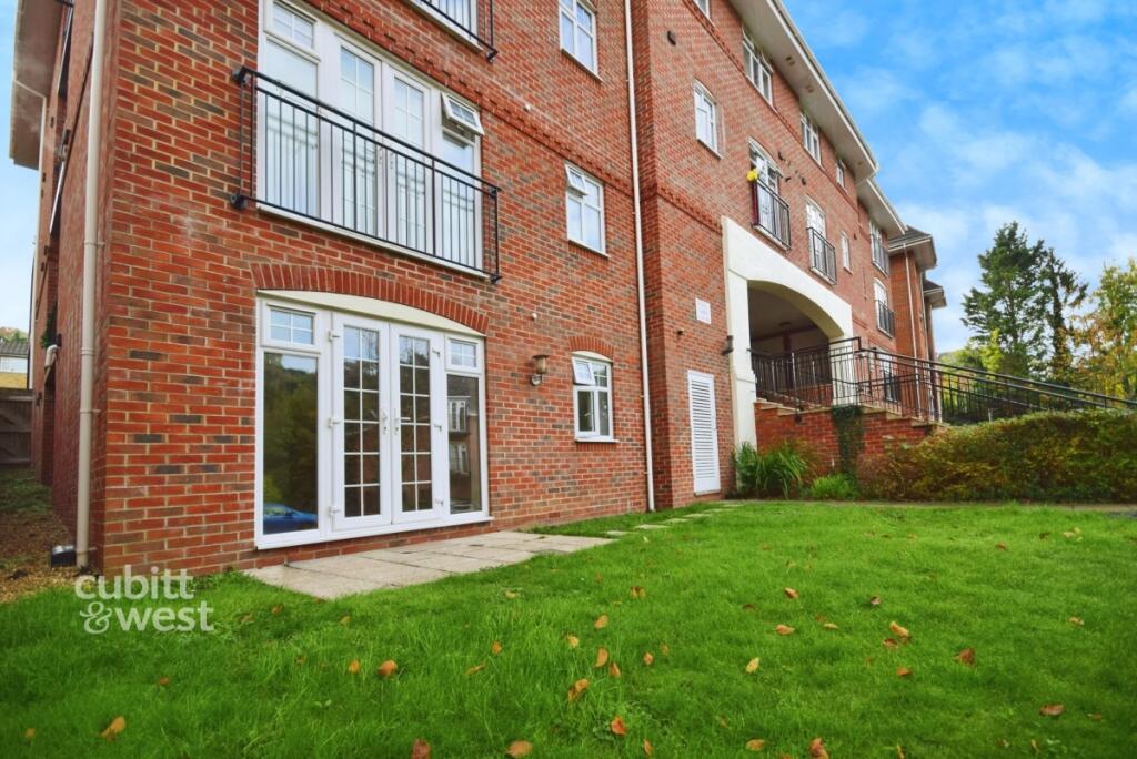 Main image of property: Ashton Court Croydon Road CR3