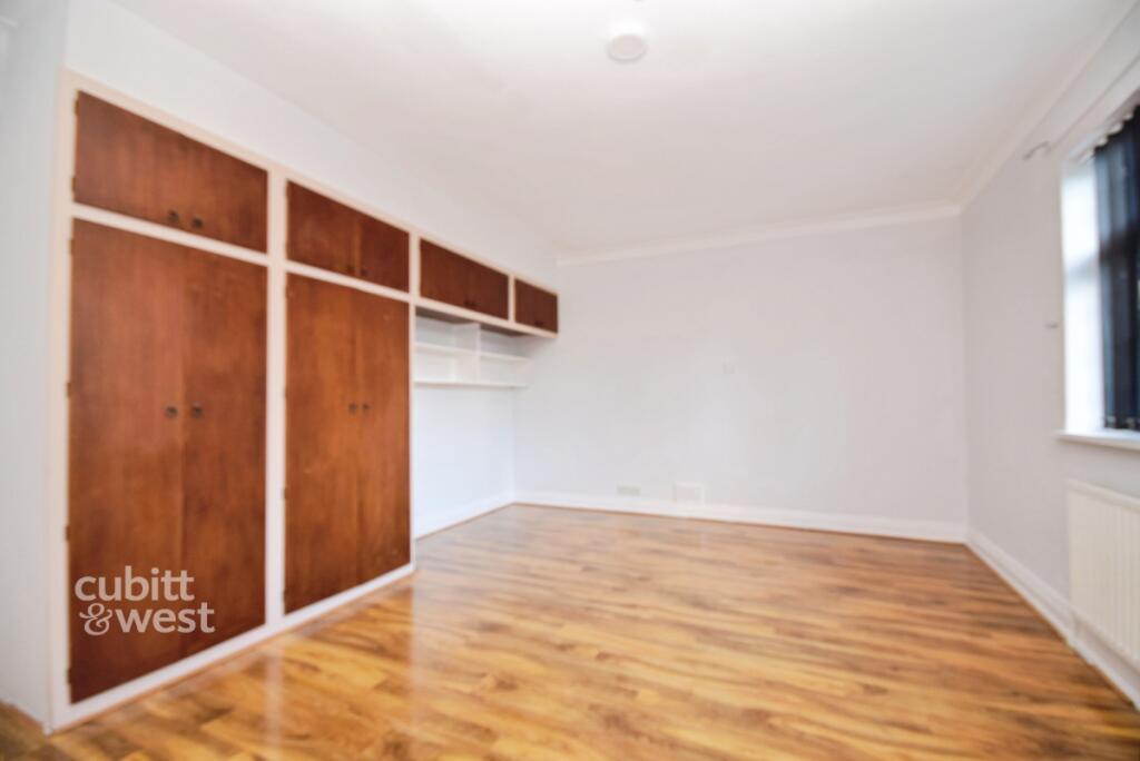 Main image of property: Fitzjames Avenue, Croydon CR0