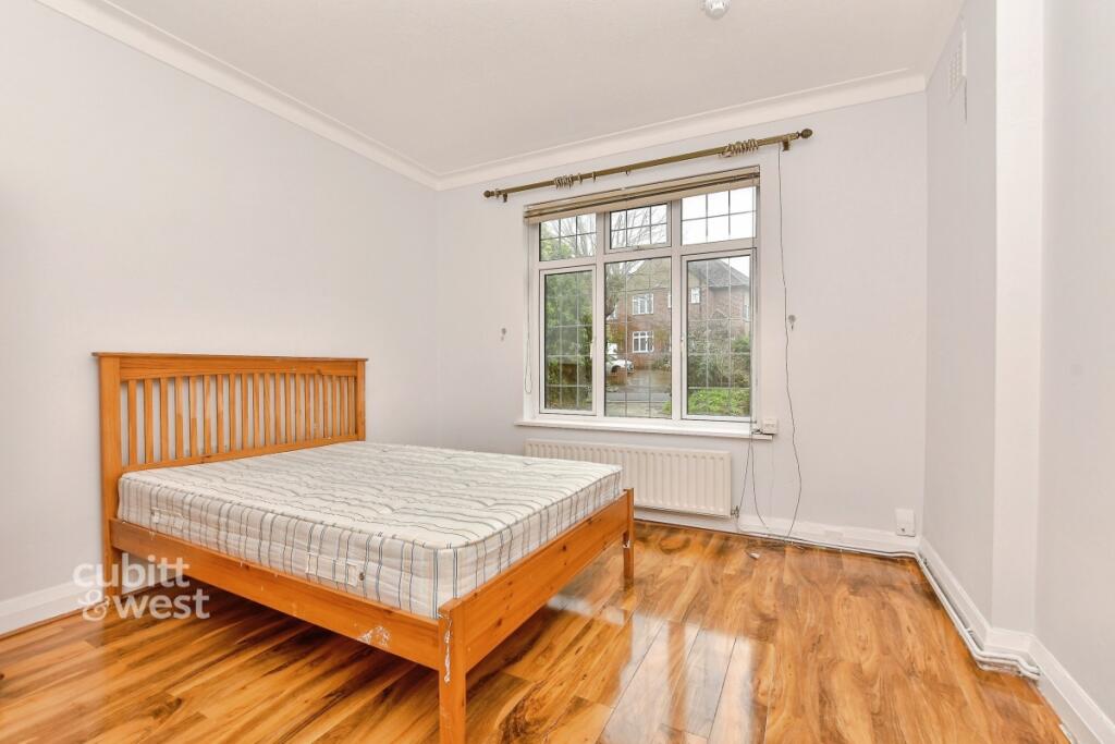 Main image of property: Fitzjames Avenue, Croydon CR0